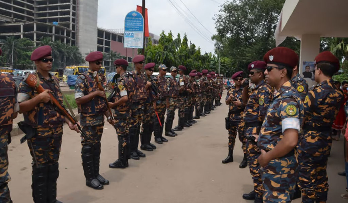 ২ লাখ আনসার সদস্য দেশজুড়ে পূজামণ্ডপে নিরাপত্তায় থাকবে
