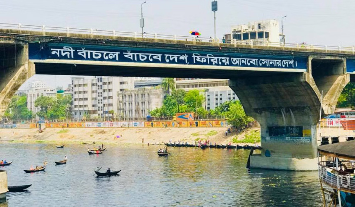 কমে যাচ্ছে নদীর পানি, কী হবে?