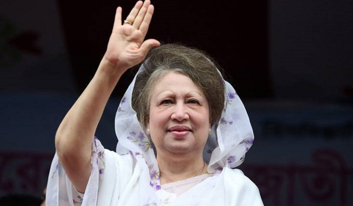 খালেদা জিয়া যুক্তরাষ্ট্র যাচ্ছেন, বিরতি লন্ডনে