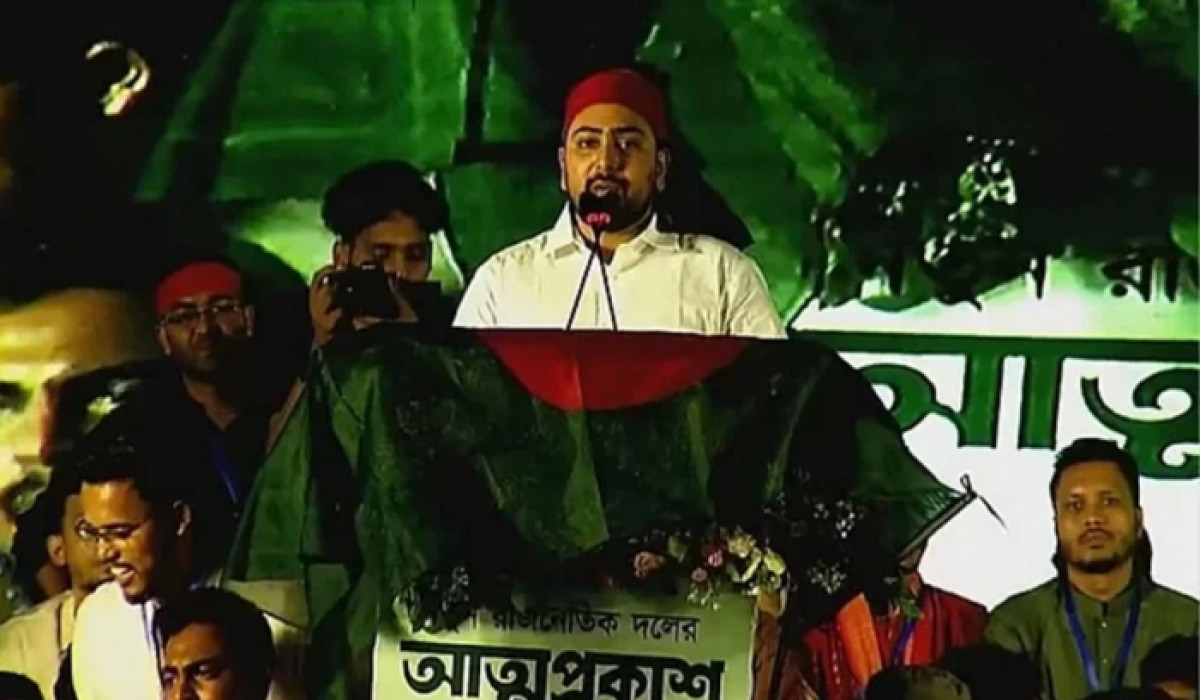 ‘শাহবাগের অবস্থান চলমান থাকবে, দ্রুত সিদ্ধান্ত না আসলে আবারো ঢাকা মার্চ’